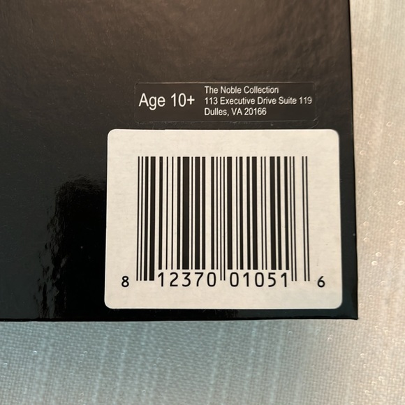 Harry Potter’s Wand That Lights Up 14 Inches long Noble Collection - Picture 10 of 11